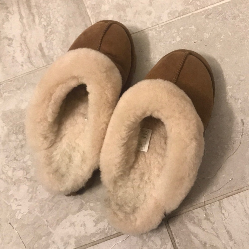 Sheepskin slippers